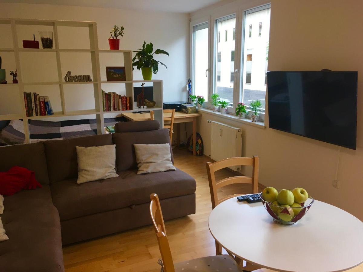 Апартаменты Cosy Studio Andy With Great Location Любляна Экстерьер фото